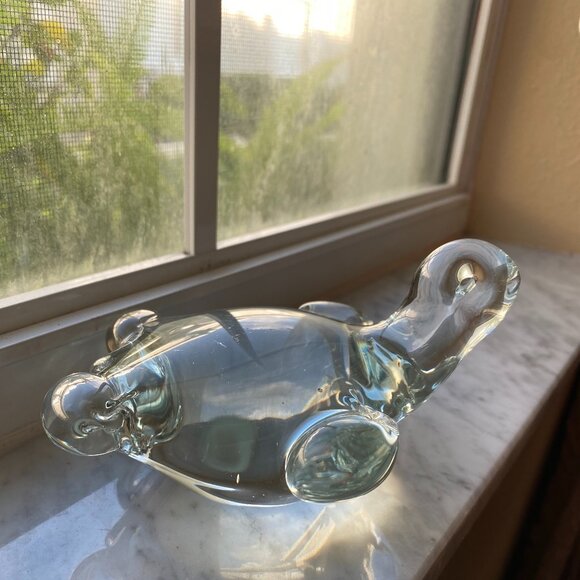 Art Glass Turtle Hand Blown Clear Glass Paperweight Statuette - Picture 3 of 8